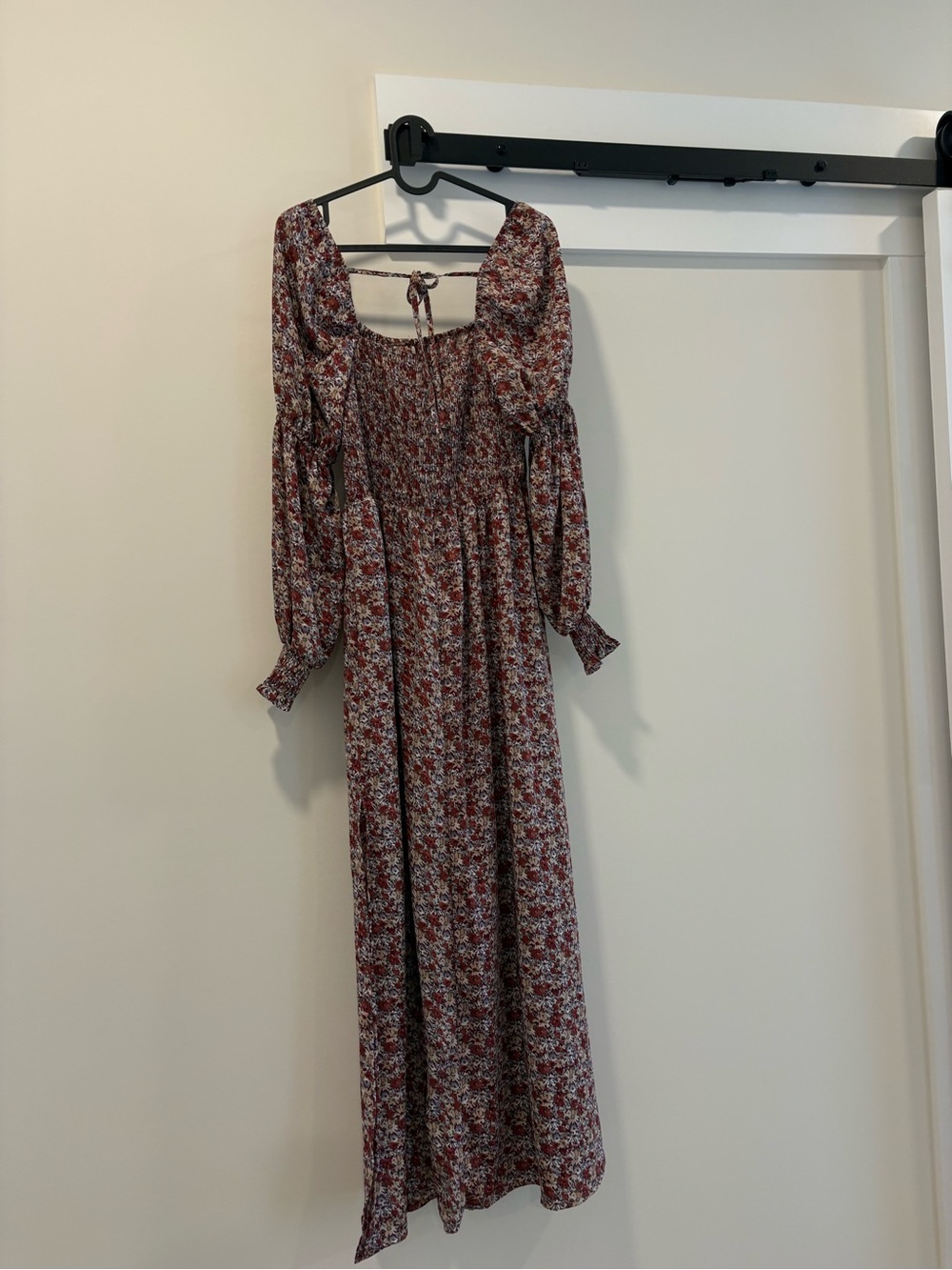 NWT Floral Maxi Long Sleeve dress - Picture 3 of 4